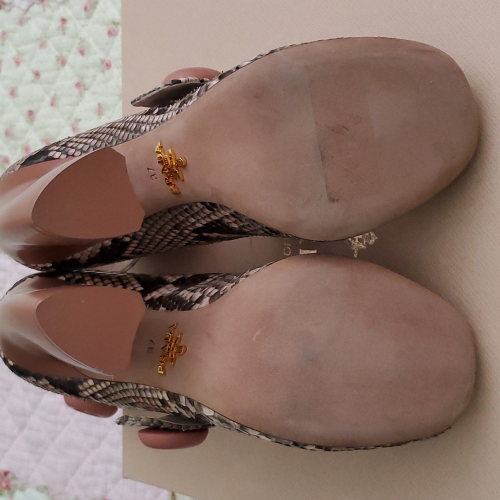 Prada python ankle strap marry jane pumps Calzature Donna Cipria button hot 37 7 - Picture 14 of 17